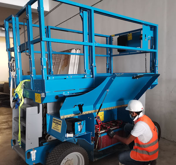 Boom Lift Spider Lift Scissor Lift Service Contract Repairs Spare Parts Platforms LLC