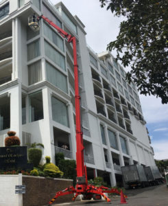 spiderlift indoor jlg genielift crawler crane crawlermount rubber tracks maintenance facility management teupen jlg x23j x20j x26j x33j leo23gt easylift palazzani falcon boomlift scissor lift vertical lift